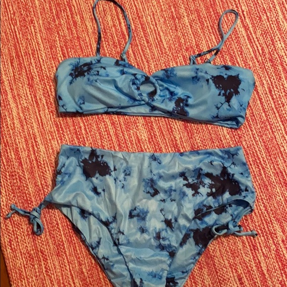 Blue tie dye bikini - Picture 1 of 2